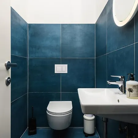 Dom wakacyjny Volare Cantare With 2 Bedroom A Heated Pool And Panoramic View Near Buje, Istra Momjan